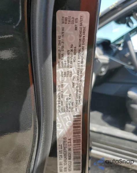 2023 Jeep Grand Cherokee L Limited z USA, uszkodzony, nr VIN 1C4RJKBGXP8727815